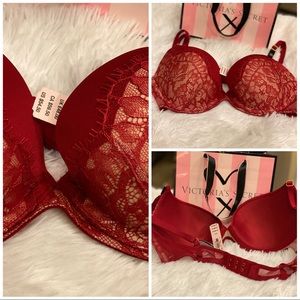 VICTORIA SECRET PUSH-UP BRA NEW
